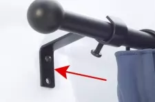 Tartó 16mm-es rúdkarnishoz, hajlított szimpla, fekete színű, 2 db/cs.