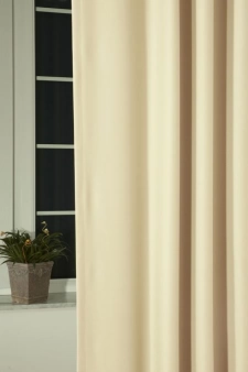 Bézs színű üni dimout sötétítő függöny egyedi méretre varrva