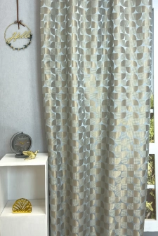 Falstaff - Szürke alapon bézs színű geometrikus mintás jacquard dekor függöny egyedi méretre varrva