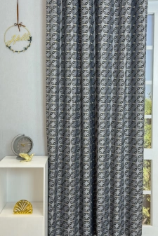 Donovan - Szürke-fekete és arany színű gometrikus mintájú dekorációs függöny egyedi méretre varrva