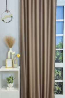 Leon - Nugát barna szinű dimout függöny egyedi méretre varrva