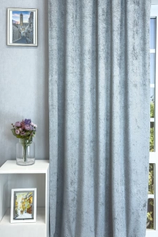 Parker - Szürke színű bársony, 100% fényzáró blackout függöny egyedi méretre varrva