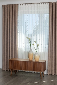 Edward -Barna színű kordbársony felületű blackout függöny egyedi méretre varrva