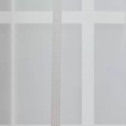 Fehér, ezüst függőleges csíkozású, fehér voile függöny egyedi méretre varrva