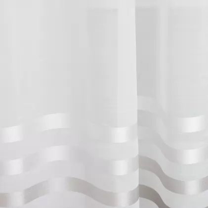 Bordűrös, ezüst, szürke  csíkos, fehér sablet függöny,ólomzsinóros  egyedi méretre varrva