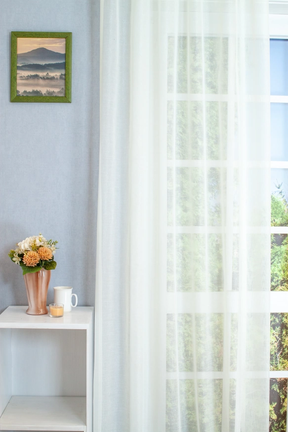 Ecrü színű csillogós fényáteresztő függöny W2099/300/02