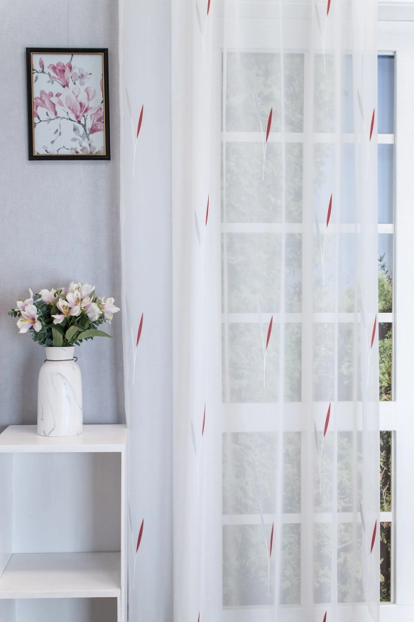 Dolores - bordó-ezüst indamintás fehér voile függöny, ólomzsinóros Dolores/280/22