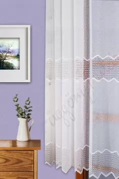 Fehér színű hullámmintás bordűrös jaquard függöny egyedi méretre varrva