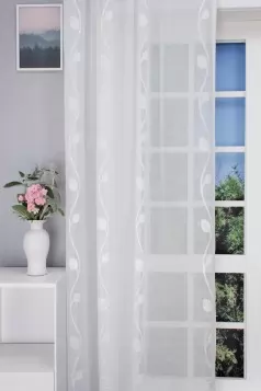 Bristol - Tört fehér indás-leveles gyűrt voile függöny egyedi méretre varrva