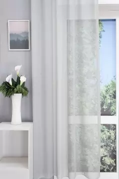 Ezüst szürke, fényes jacquard függöny, ólomzsinóros egyedi méretre varrva