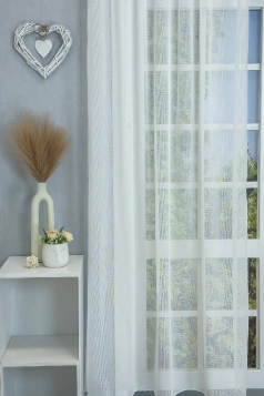 Emily - Fehér apró rácsmintás lángálló függöny egyedi méretre varrva