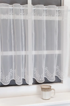 Ecrü hímzett vitrázs függöny egyedi méretre varrva