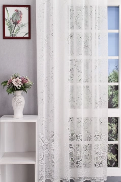 Arcadia - fehér színű, vasaláskönnyített fényáteresztő jacquard függöny, virág mintával egyedi méretre varrva