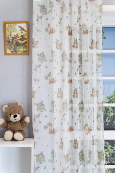 Woody – Őzikés, nyuszis, rókás gyerekszobai fényáteresztő függöny, voile , ólomzsinóros egyedi méretre varrva