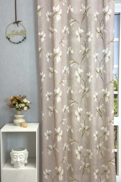 Titanilla - Púder rózsaszín alapon barna nyomott virágmintás sablé függöny egyedi méretre varrva
