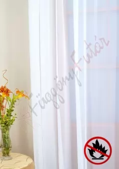 Fehér színű lángálló voile függöny egyedi méretre varrva