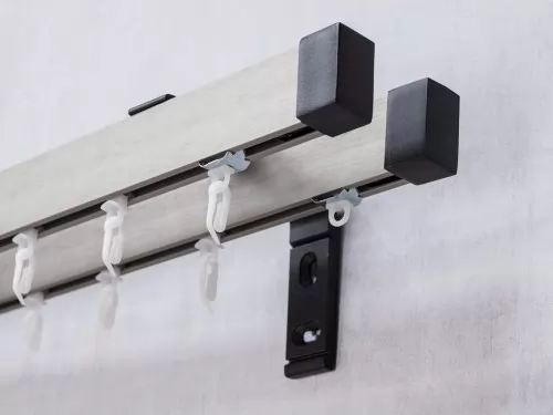 Modern sínes karnisszett erős fémötvözetből, Elegante, ezüstszürke, matt fekete végzáróval és tartóval, kétsoros, 160 cm